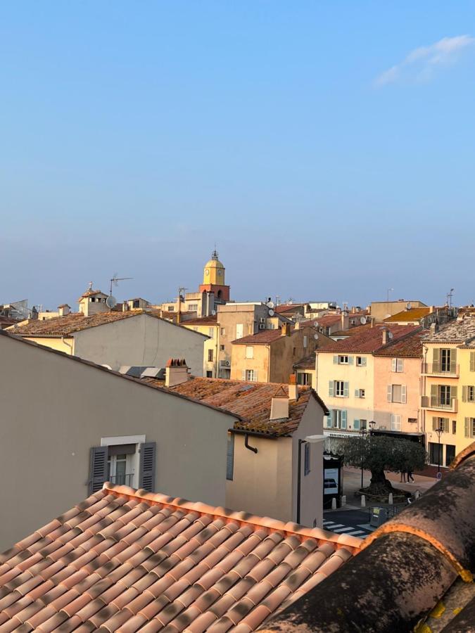 Le sud plage et piscine Gassin Extérieur photo